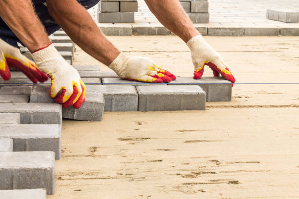 Best Interlocking Driveway Pavers  in Fruitville, FL